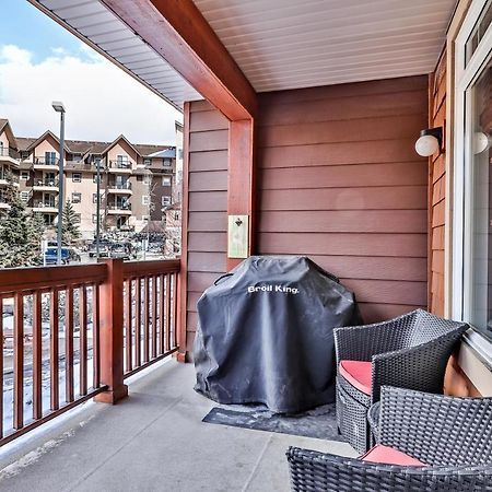 Inviting Rocky Mountain Hot Tub In Top Rated Condo Managed By Little Sister Getaways Canmore Exterior photo